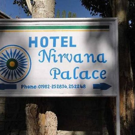 Hotel Nirvana Palace Leh Exterior foto